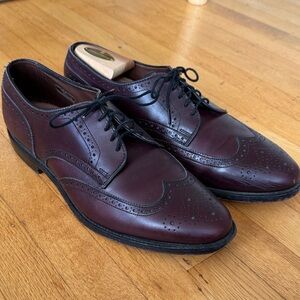 Maroon Oxford shoes